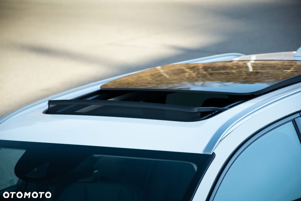 Volvo V90 Cross Country D5 AWD Pro - 36