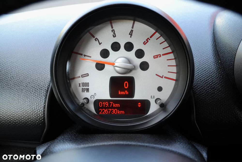 MINI Countryman Cooper D ALL4 - 40