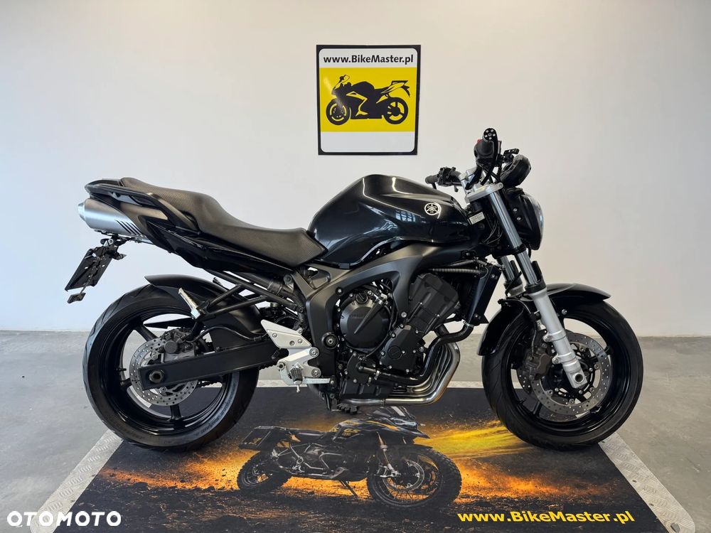 Yamaha FZ6