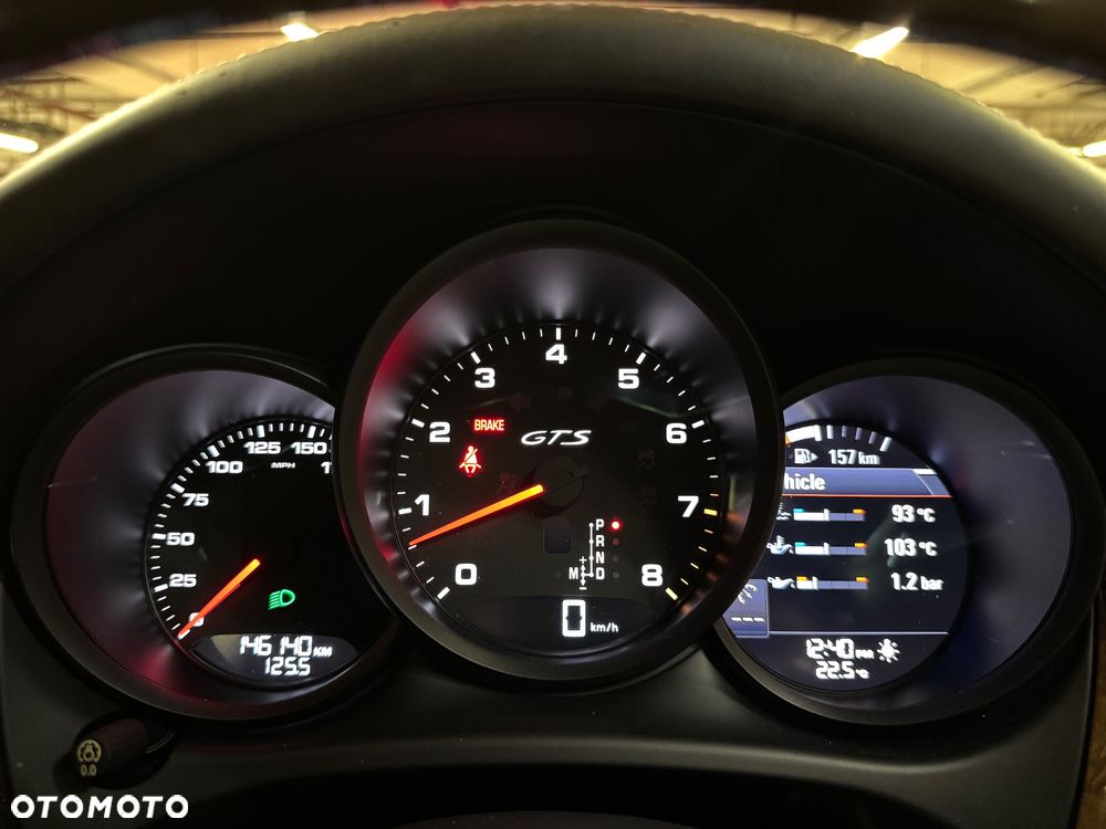 Porsche Macan GTS PDK - 25