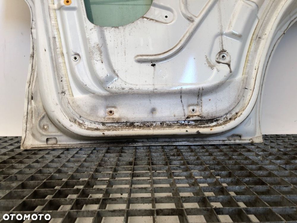 DRZWI LEWY PRZÓD  IVECO DAILY VI Autobus 2014 - 2022 50C16 115 kW [156 KM] olej napędowy 2019 - - 6