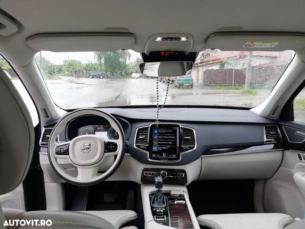 Volvo XC 90 D5 AWD Geartronic Inscription - 4