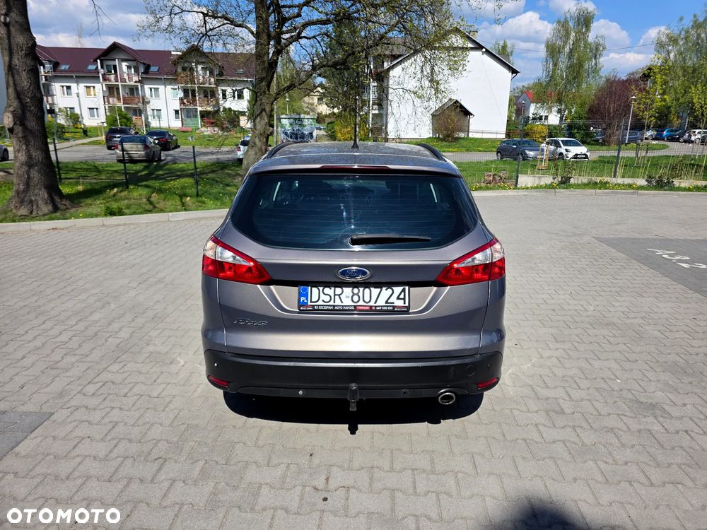 Ford Focus 2.0 TDCi DPF Titanium - 19