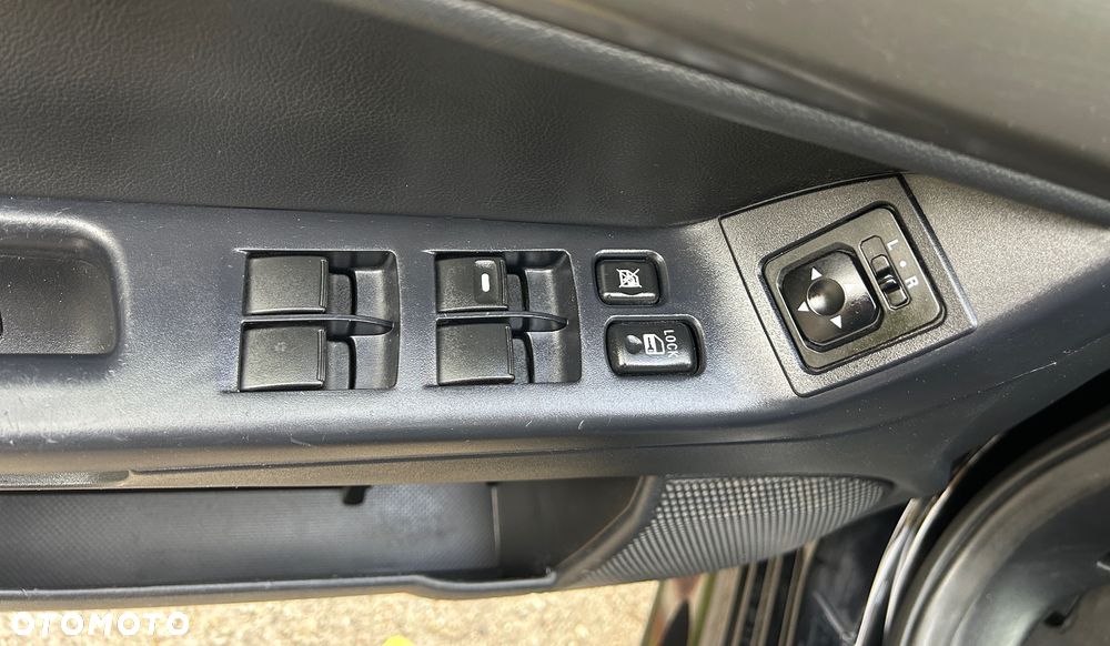 Mitsubishi Lancer 1.6 Invite - 23