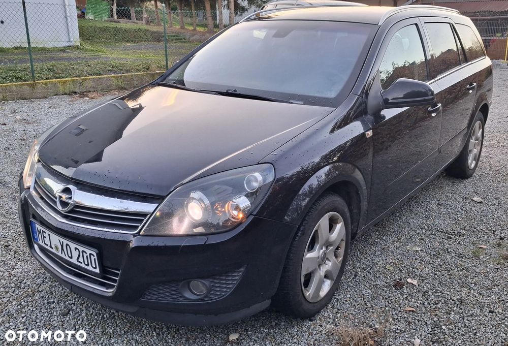 Opel Astra 1.7 CDTI Caravan DPF Innovation 110 Jahre - 1