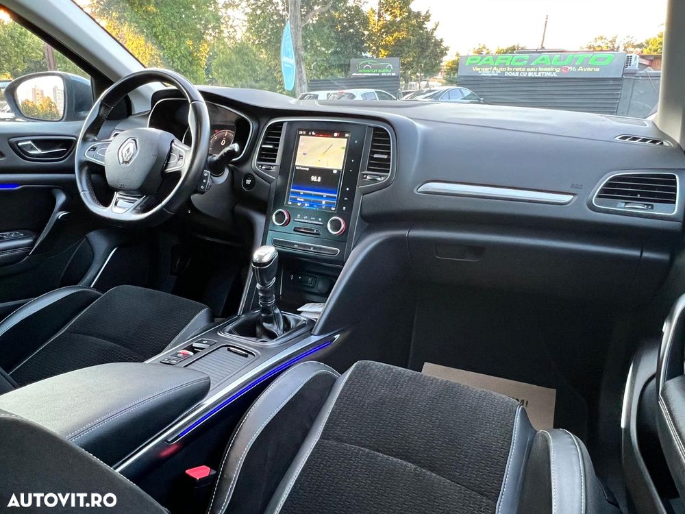 Renault Megane - 8