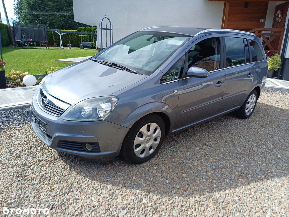 Opel Zafira 1.8 Easytronic Cosmo