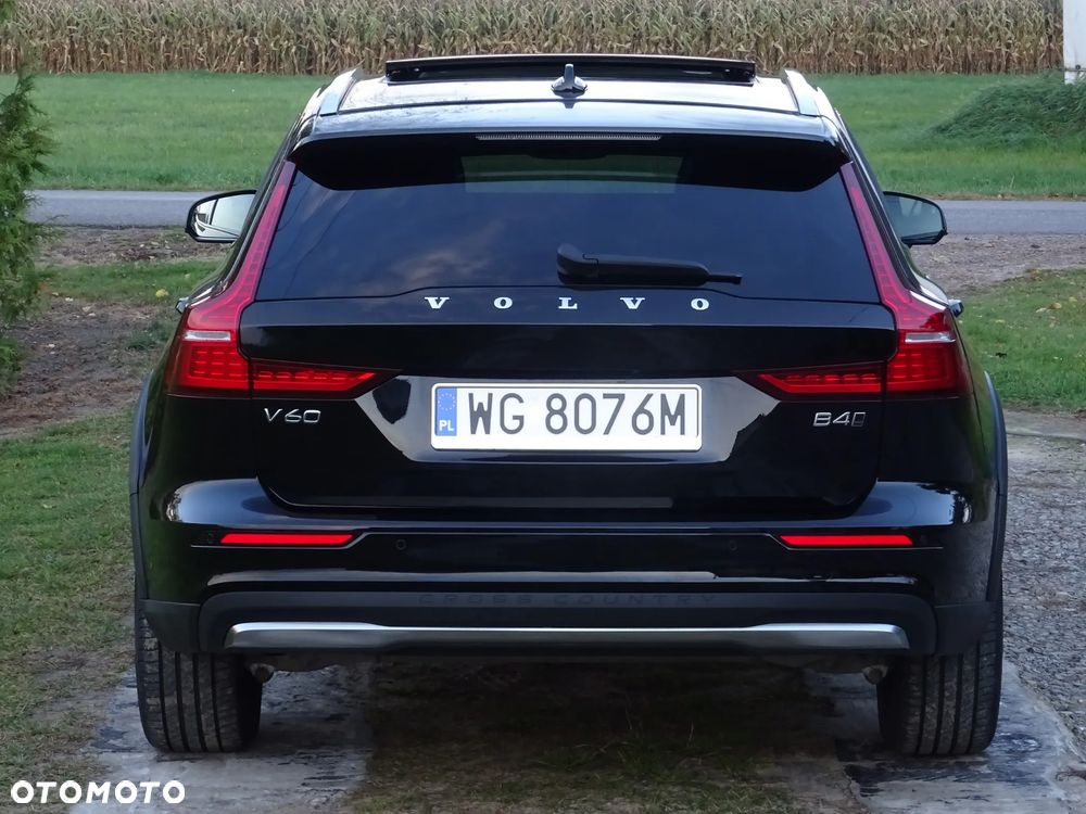 Volvo V60 Cross Country