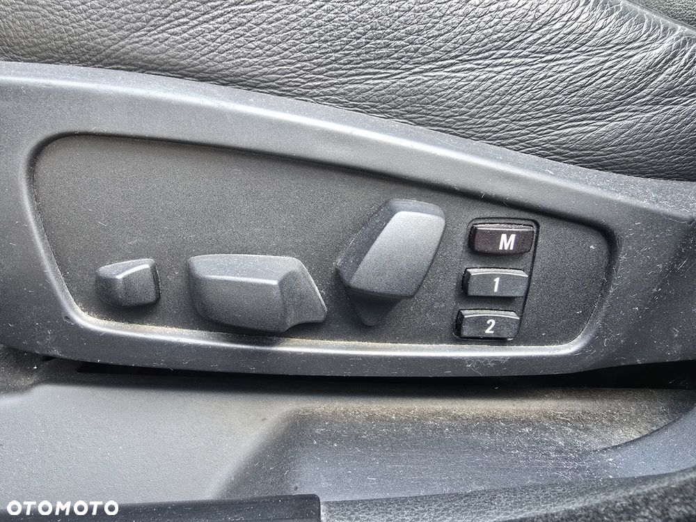 BMW Seria 5 525i - 20