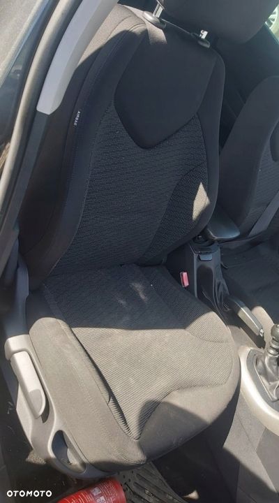 PEUGEOT 308 1,6 HDI SILNIK 307 C4 C5 207 407 - 13