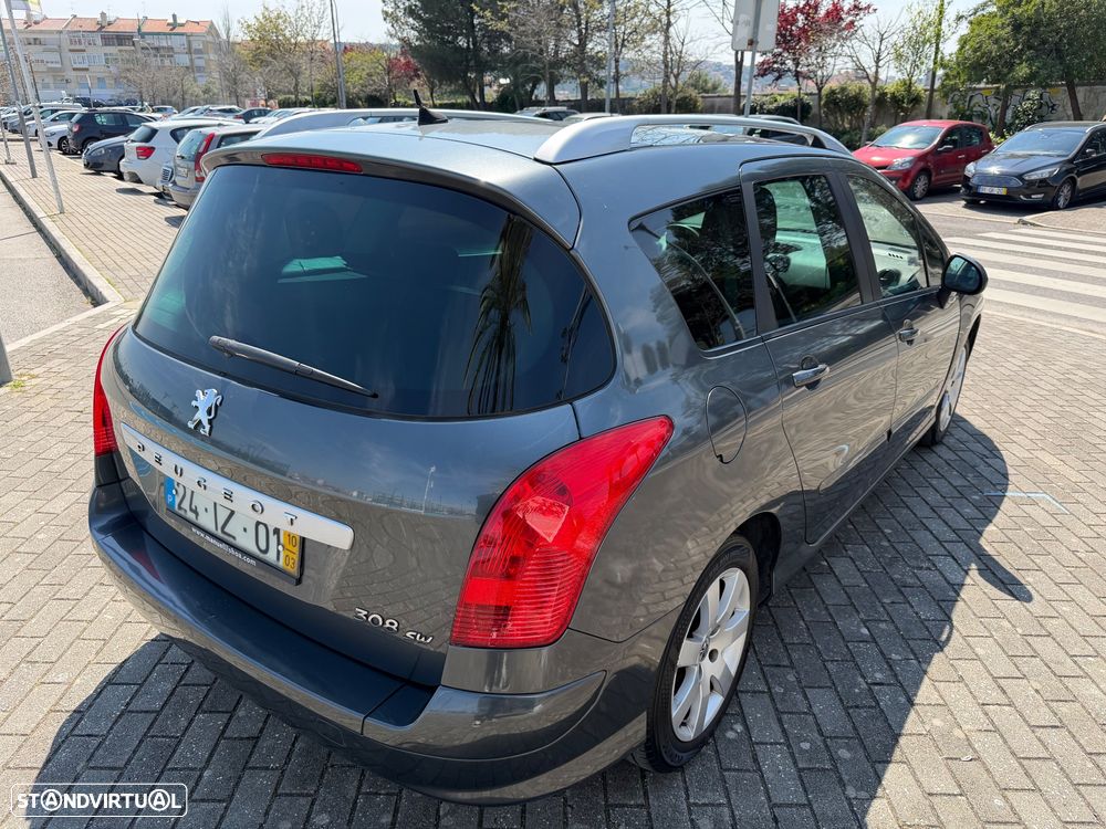 Peugeot 308 SW 1.6 HDi Executive - 8
