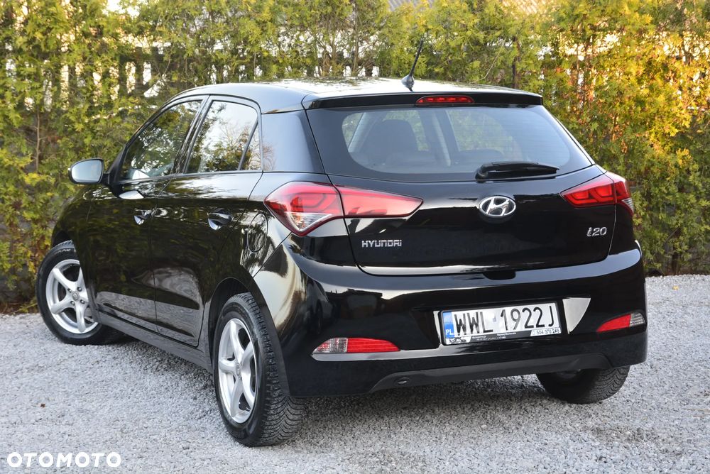 Hyundai i20 1.2 Classic + - 13