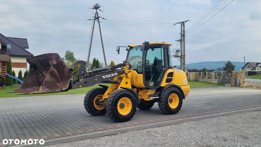 Volvo L25F/ 2635Mth/ Maszyna sprowadzona/ - 8