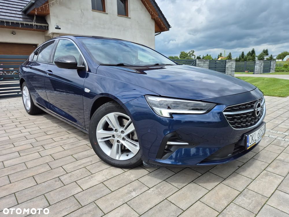 Opel Insignia 2.0 CDTI Ultimate S&S - 2