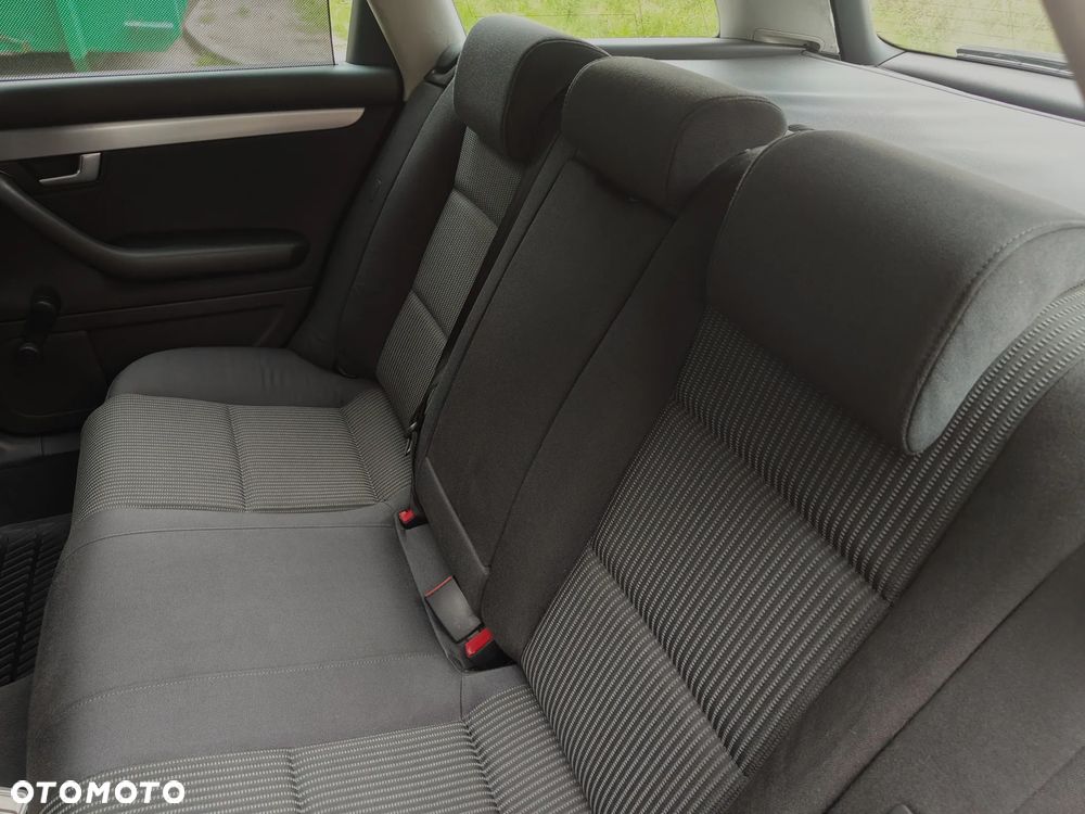 Audi A4 Avant 1.8 T - 19