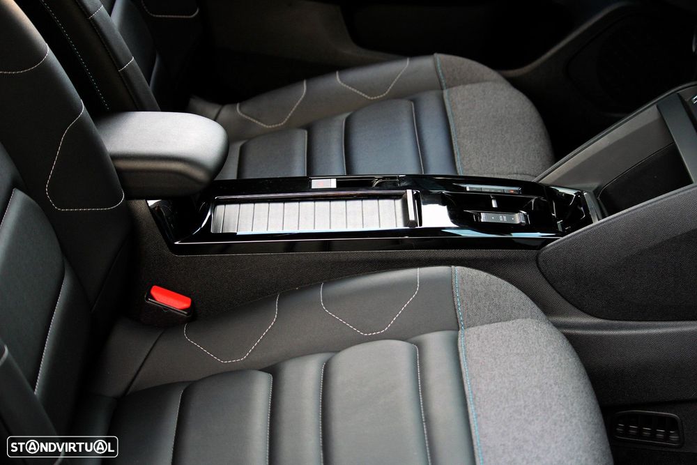 Citroën e-C4 50 kWh Shine - 19
