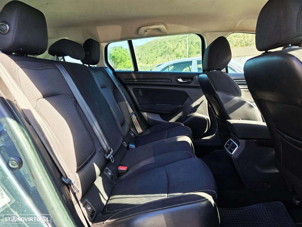 Renault Mégane Sport Tourer 1.5 Blue dCi Limited - 11