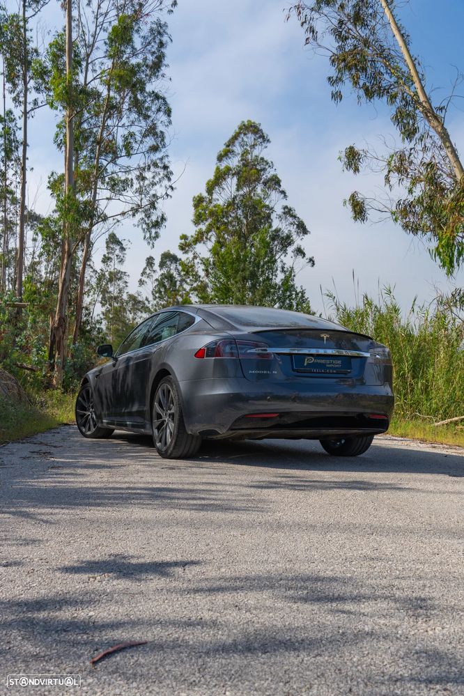 Tesla Model S P100D - 3