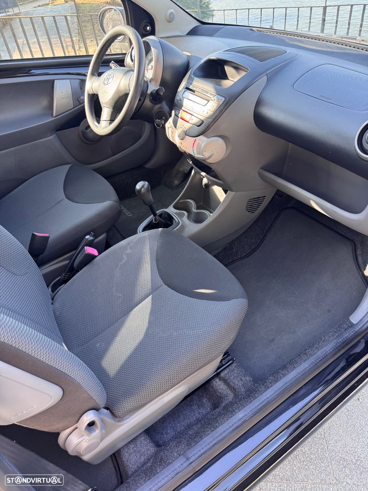 Toyota Aygo Edition - 10