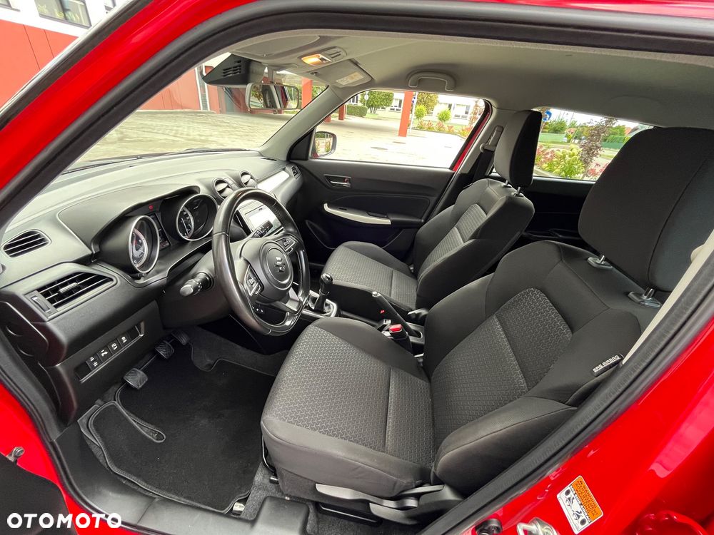 Suzuki Swift 1.2 Dualjet Hybrid Comfort+ - 24