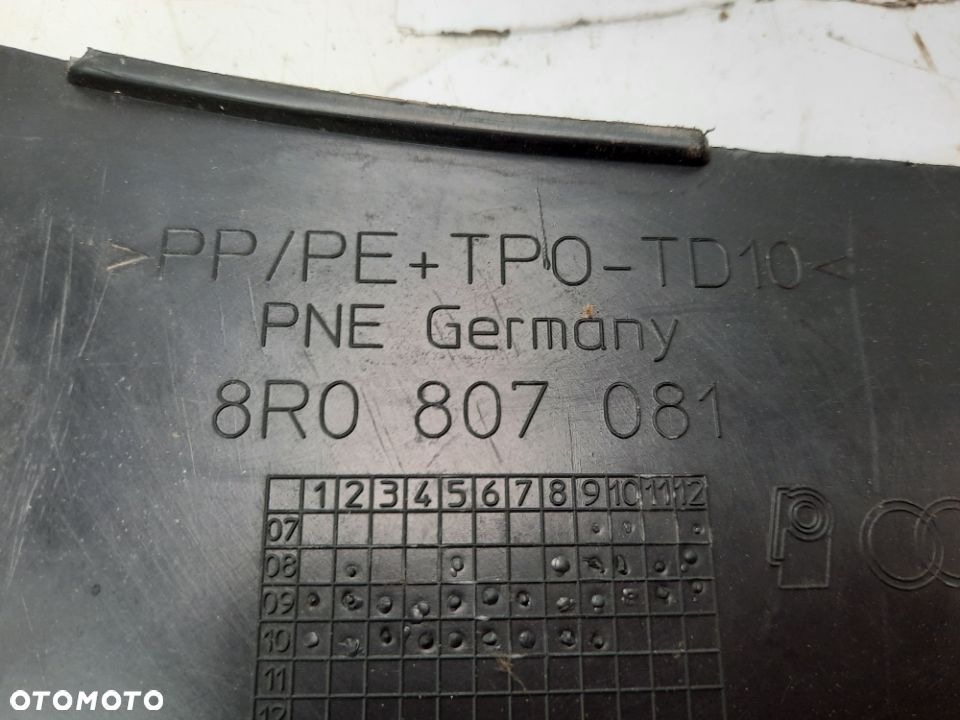 NAKŁADKA OSŁONA PASA PRZEDNIEGO AUDI Q5 8R0807081 - 6