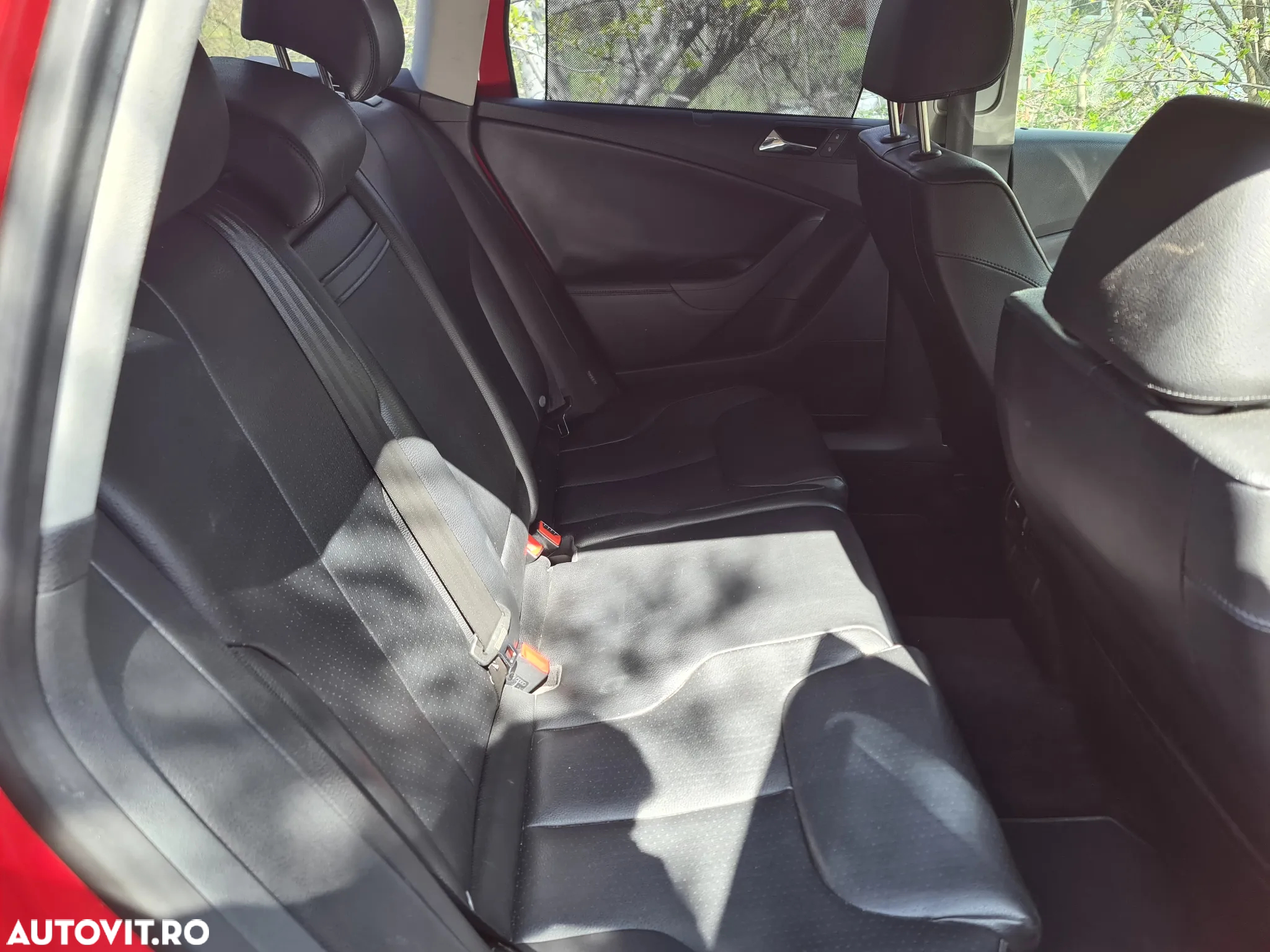 Volkswagen Passat 2.0 Turbo FSI Automatik Highline - 16