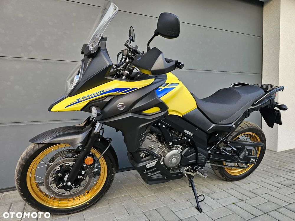 Suzuki V-STROM - 3