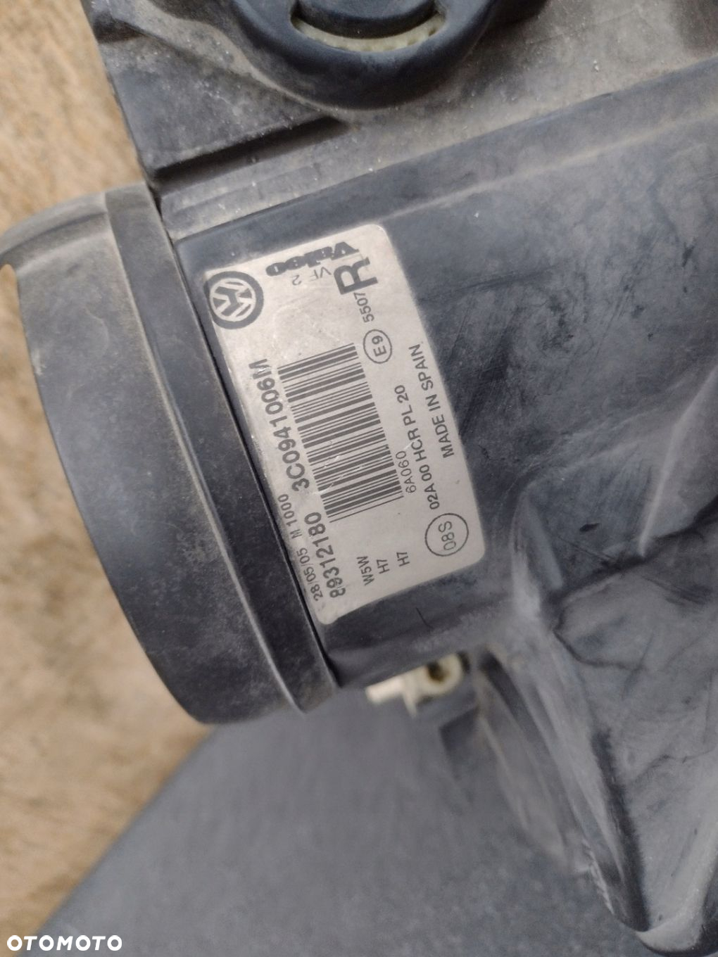 lampa passat b6 prawa eu cała - 3