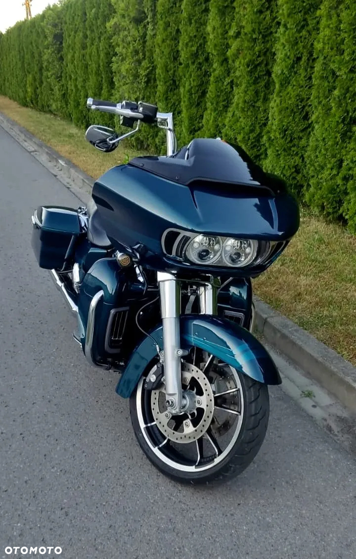 Harley-Davidson Touring Road Glide - 3