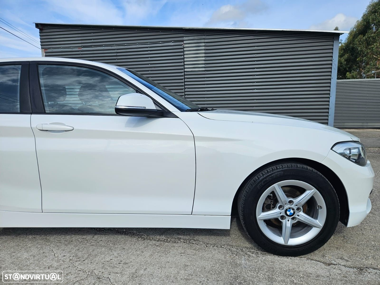 BMW 116 d Line Urban - 9
