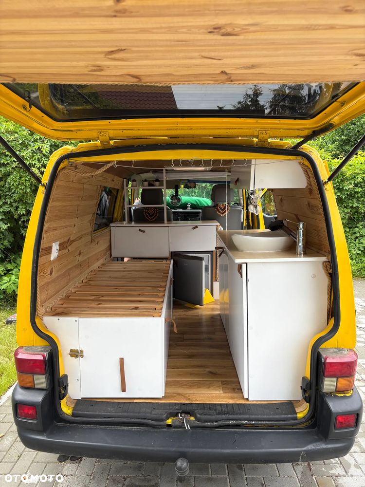 Volkswagen Transporter Standard - 2