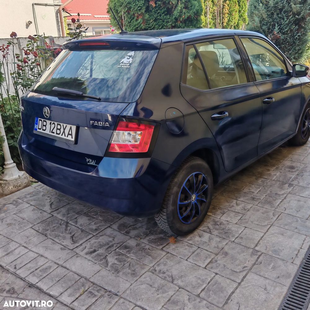 Skoda Fabia - 6