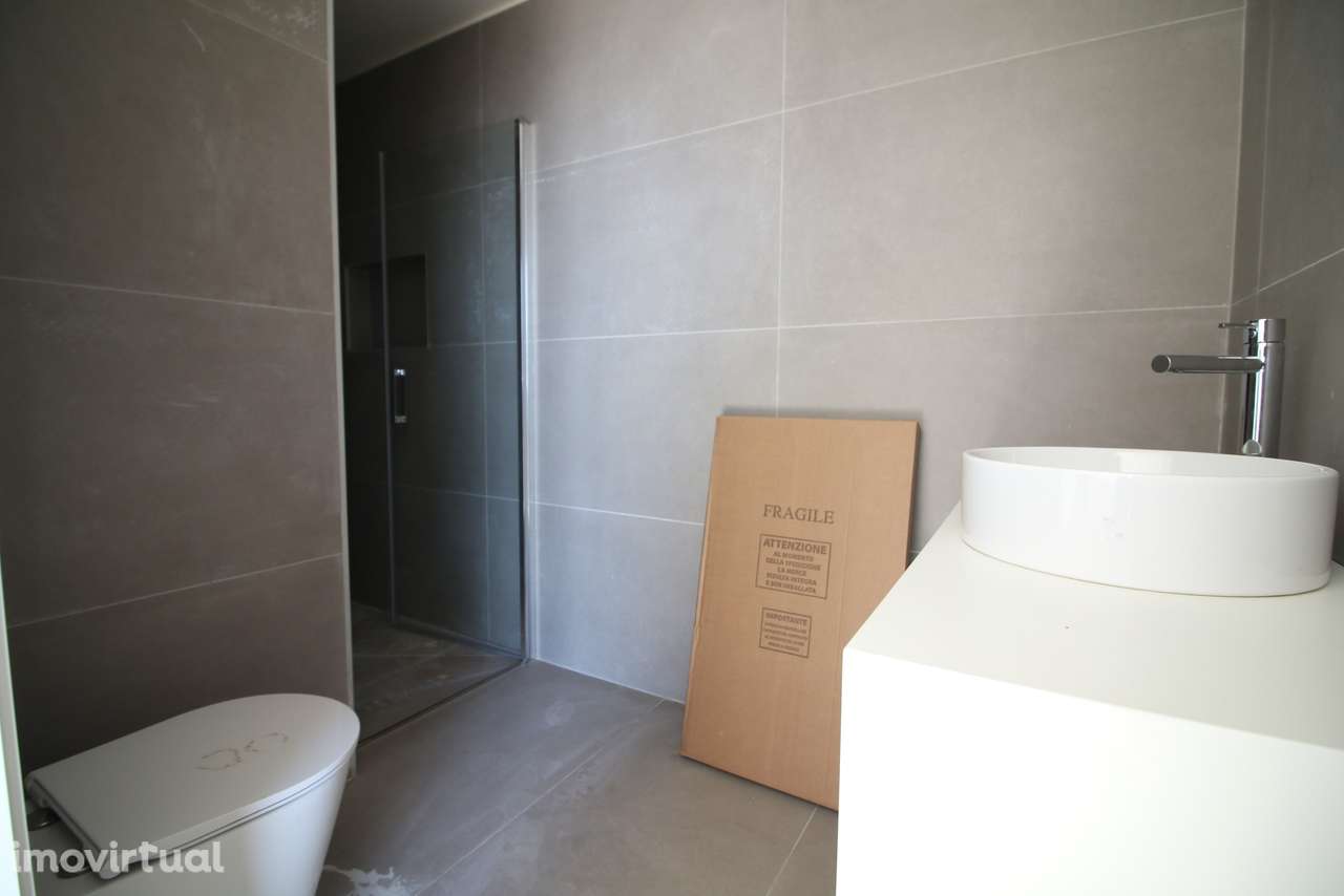 Moradia T3 Venda em Leitões, Oleiros e Figueiredo,Guimarães - Grande imagem: 2/25