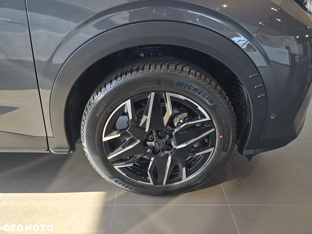 Peugeot 5008 1.2 PureTech mHEV Allure S&S e-DCS6 - 25