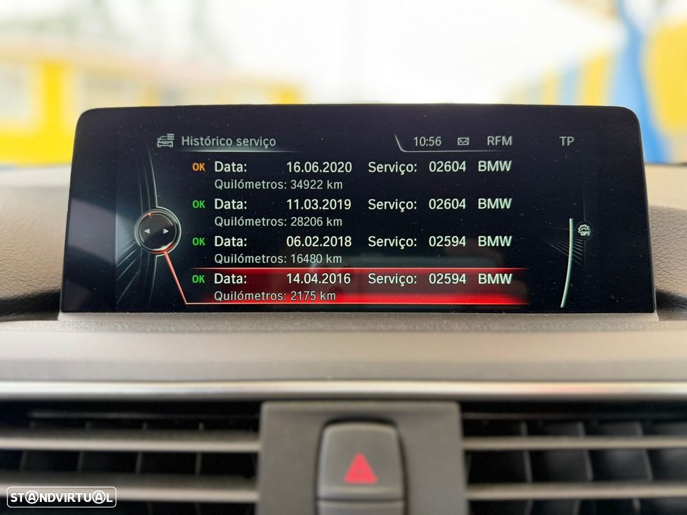 BMW M3 Auto - 30