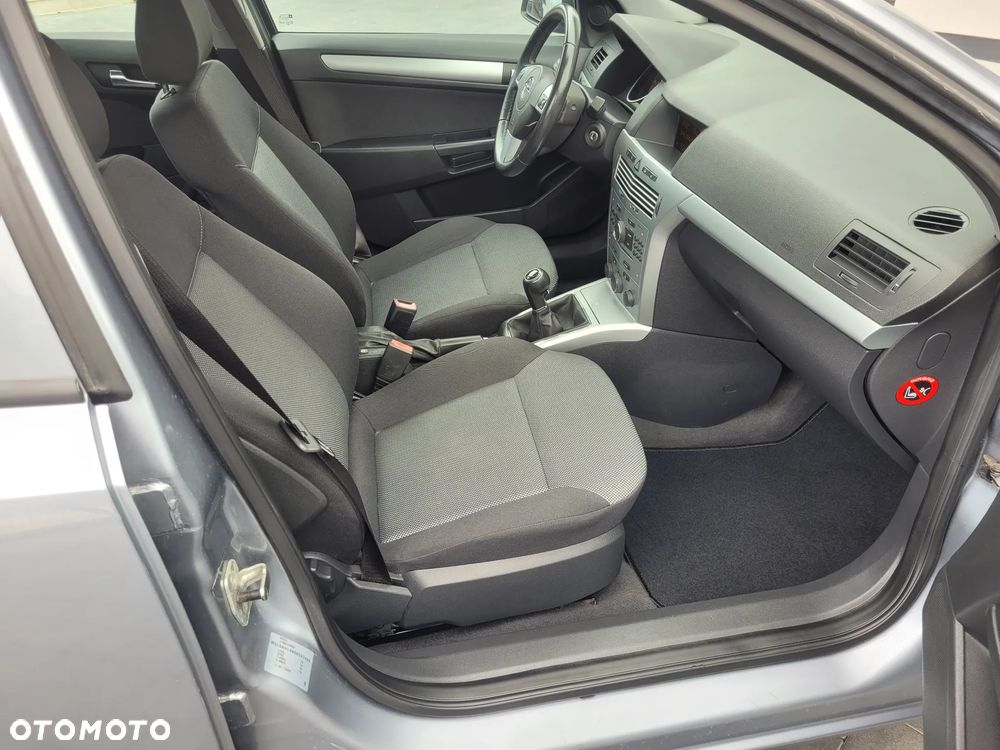 Opel Astra III 1.4 Enjoy - 14