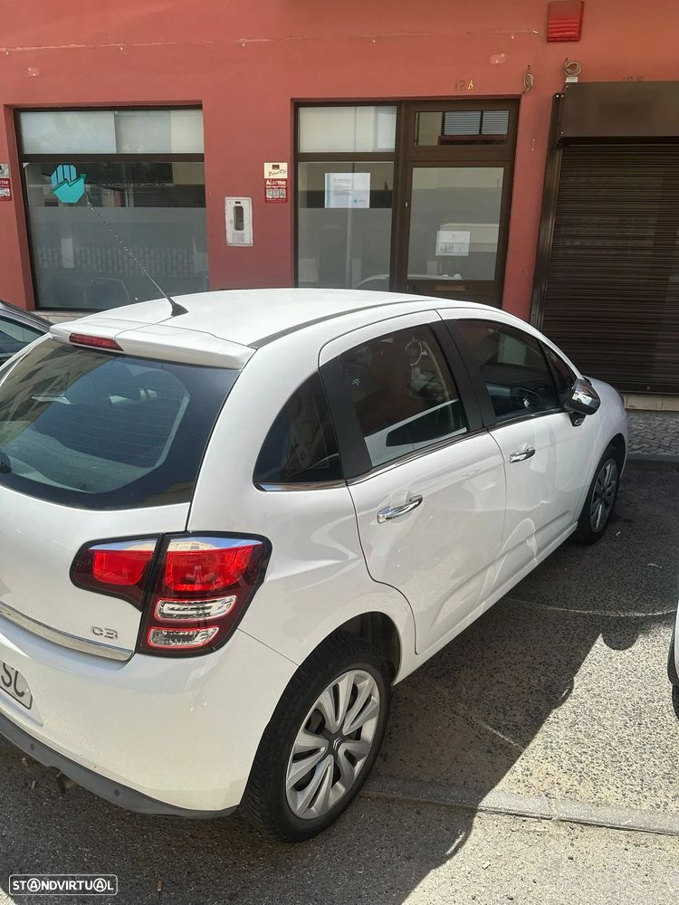 Citroën C3 1.0 PureTech Attraction - 3