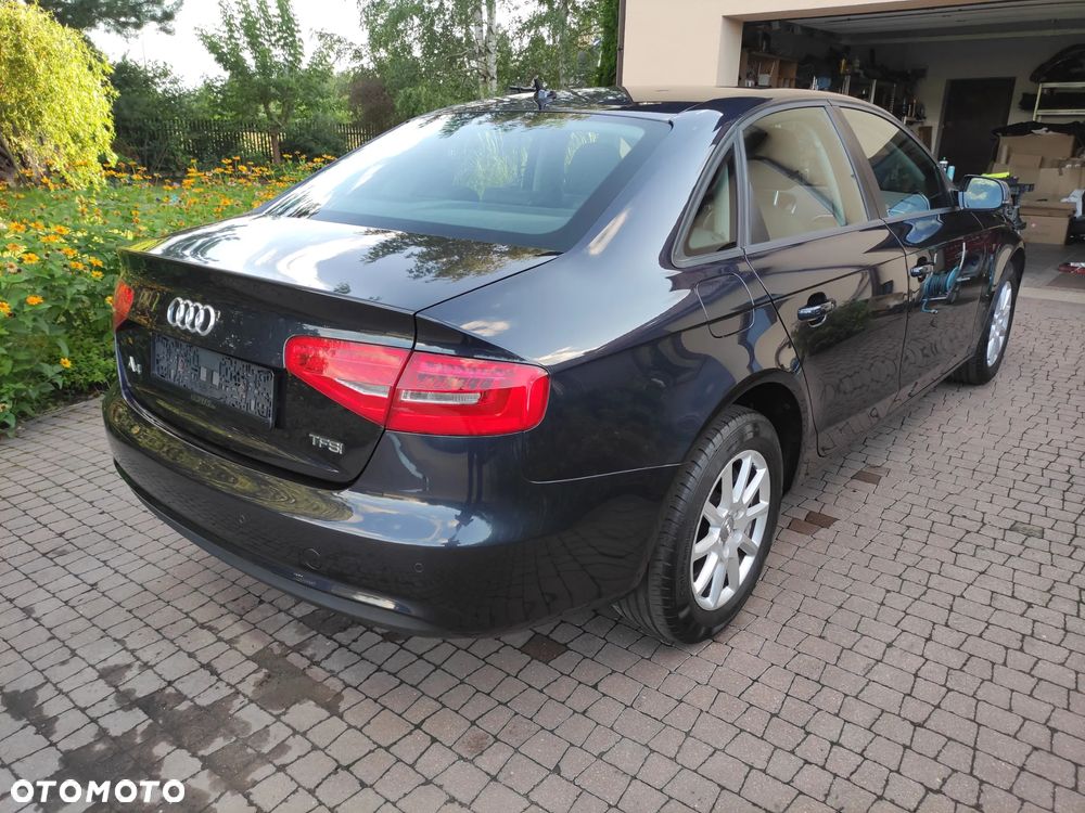 Audi A4 Limousine 2.0 TFSI Limited Edition - 5