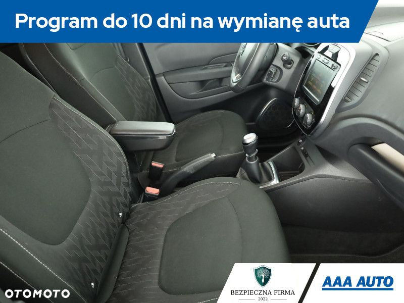 Renault Captur - 8