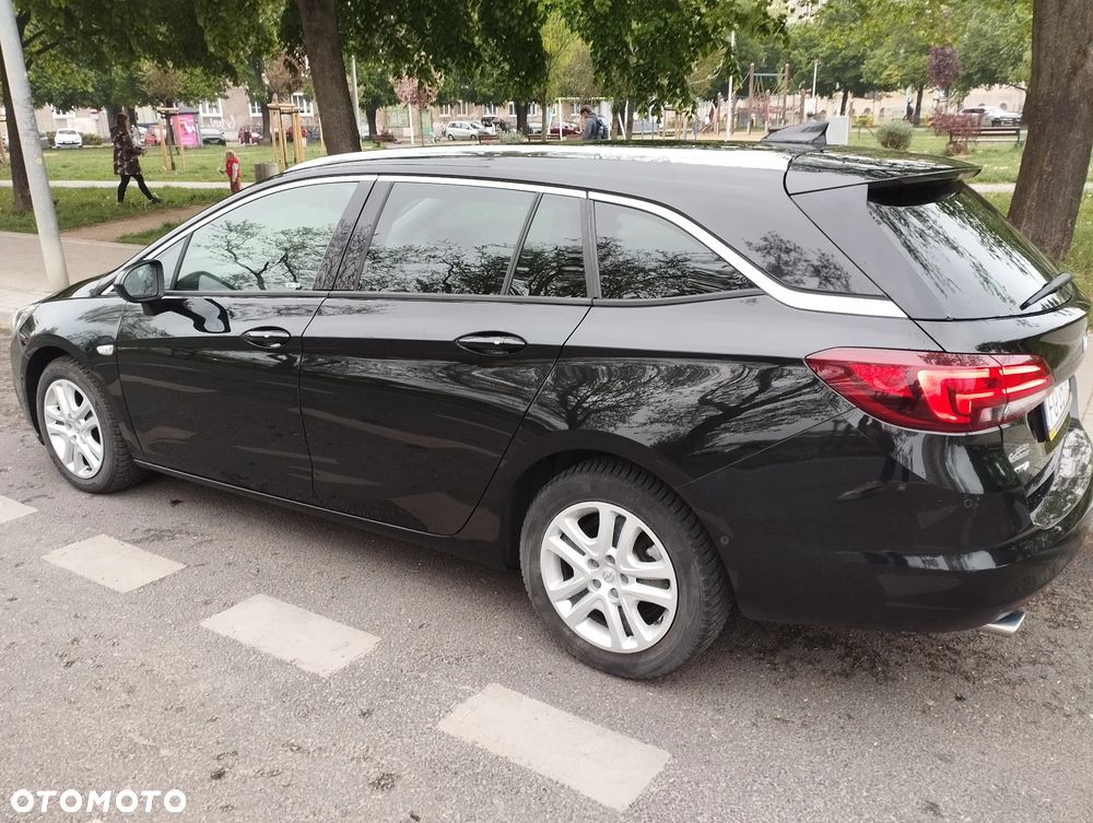 Opel Astra - 2