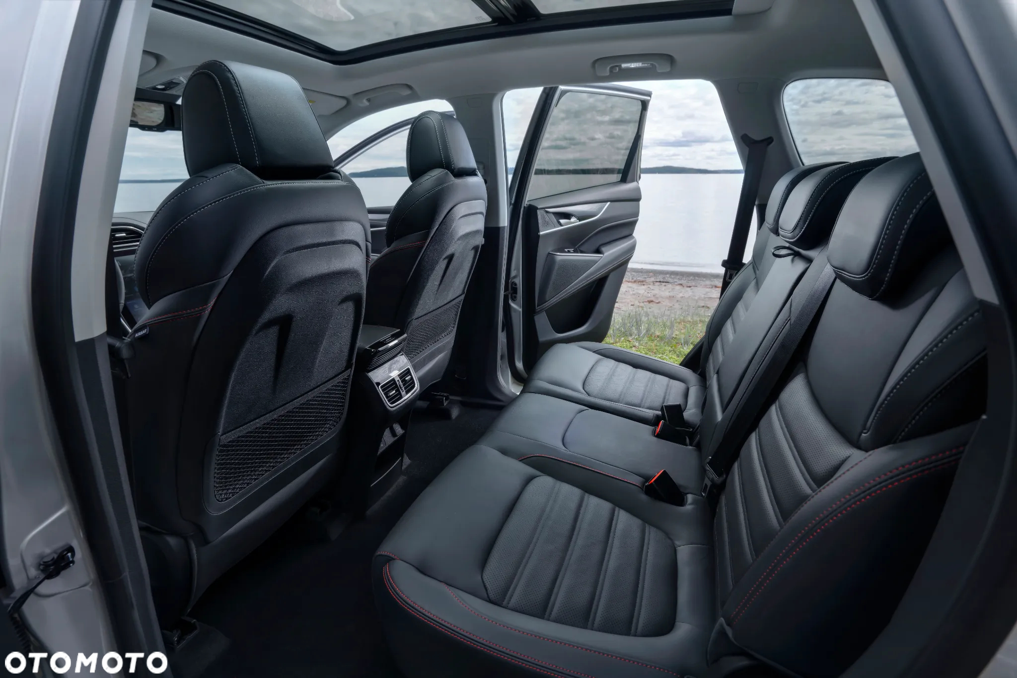 Maxus Euniq 6 - 4