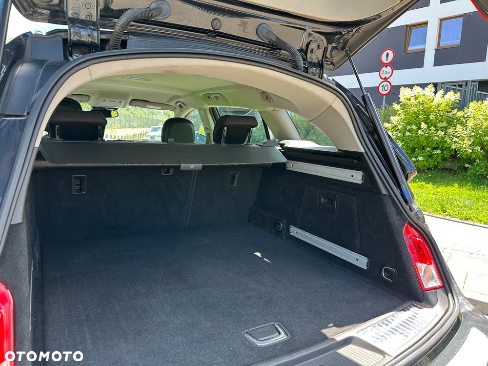 Opel Insignia 1.6 CDTI Cosmo S&S - 27