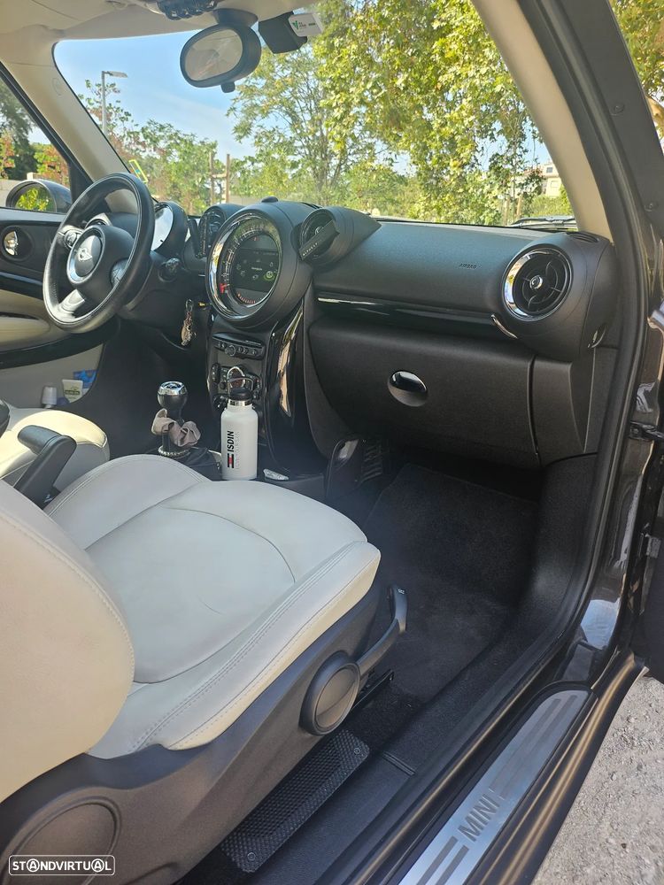 MINI Paceman - 7