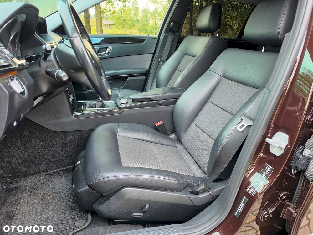 Mercedes-Benz Klasa E 250 CDI DPF BlueEFFICIENCY Avantgarde - 20