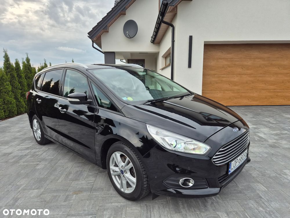 Ford S-Max 2.0 EcoBlue Titanium - 40