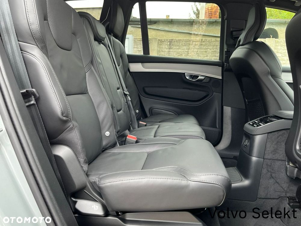 Volvo XC 90 - 18