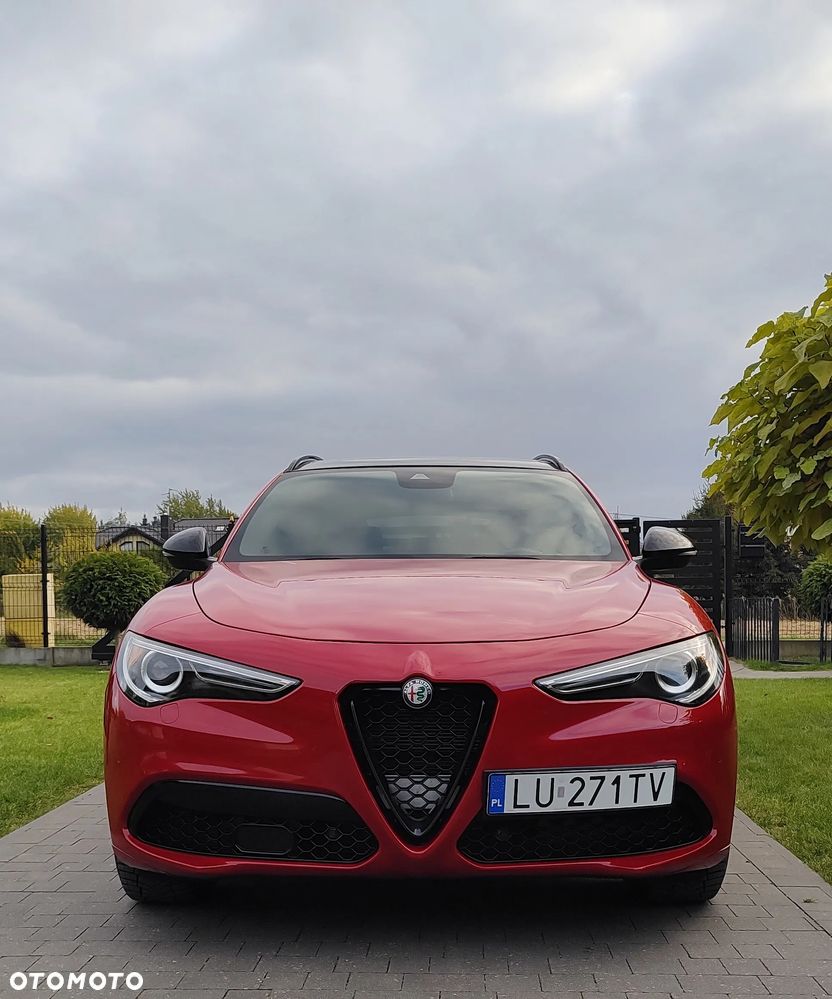 Alfa Romeo Stelvio 2.0 Turbo 16V AT8-Q4 Veloce Ti - 4