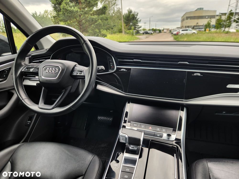 Audi Q7 - 9