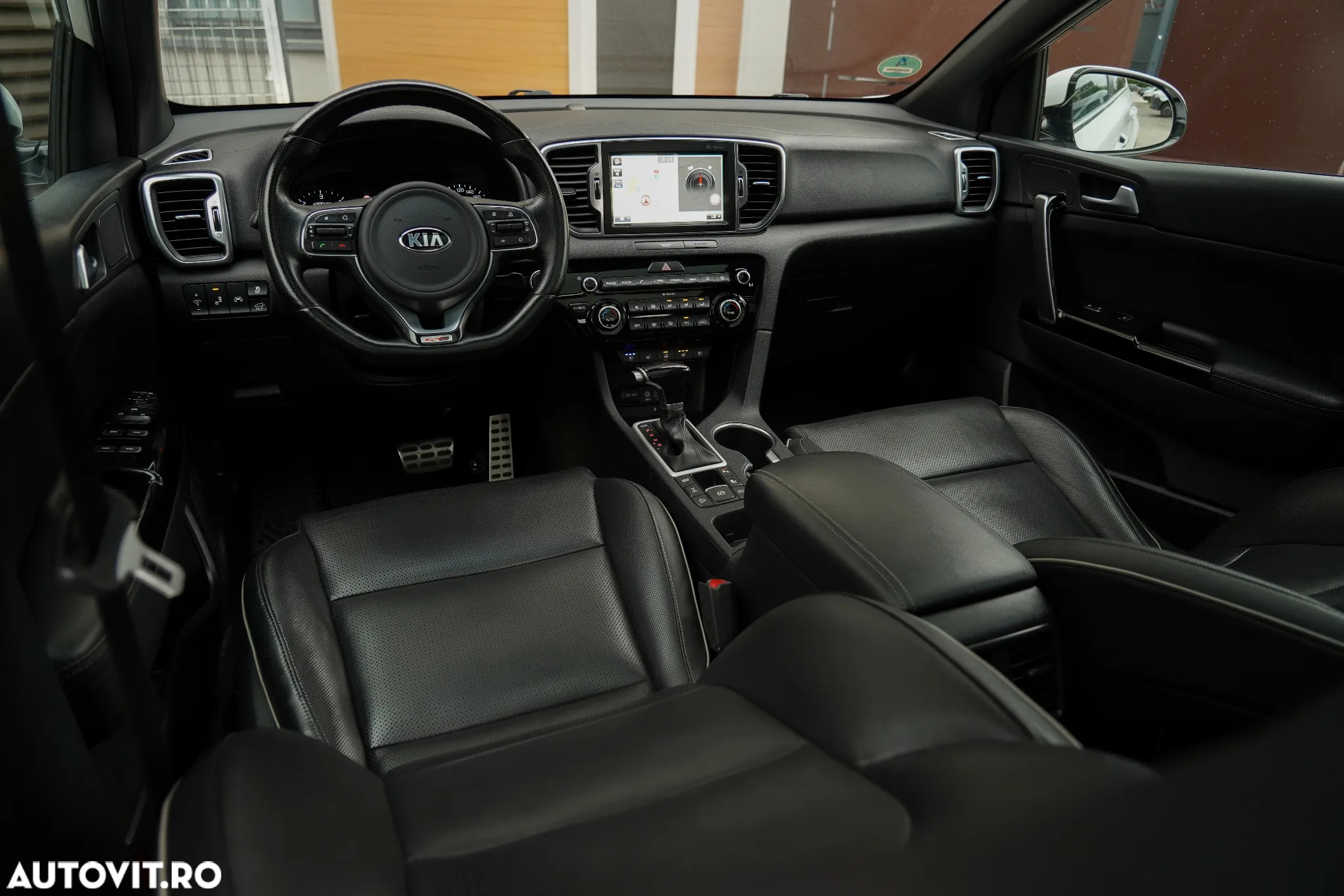 Kia Sportage 2,0 CRDI AWD Aut. GT Line - 10