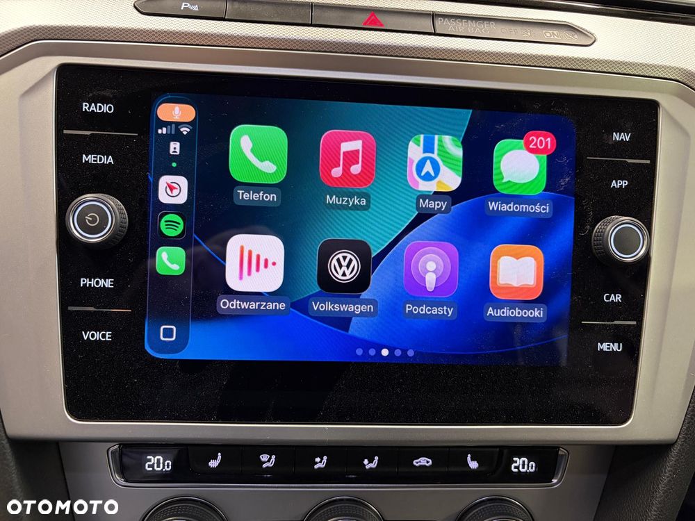 Volkswagen Passat - 29